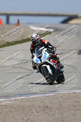 media/Mar-22-2025-TrackDaz (Sat) [[0456df0c41]]/Group B/Session 3 (Outside Grapevine)/